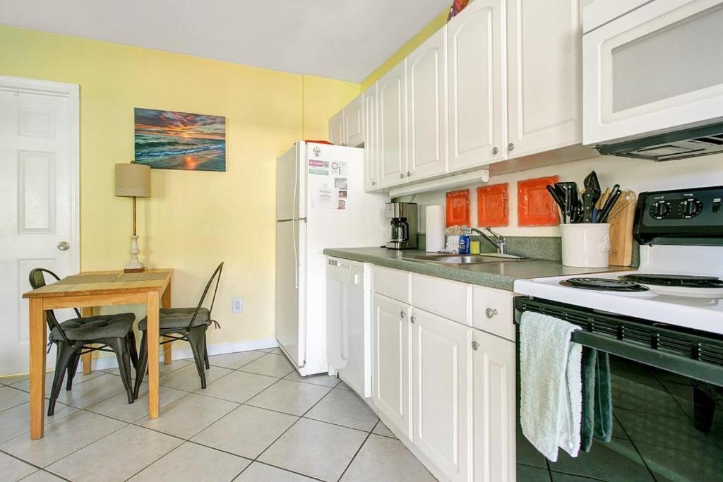 Five Palms Vacation Rentals- Daily - Weekly - Monthly Clearwater Beach Extérieur photo
